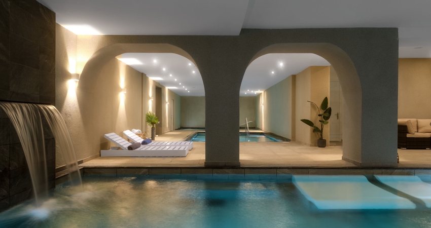 Mythical Coast Hotel