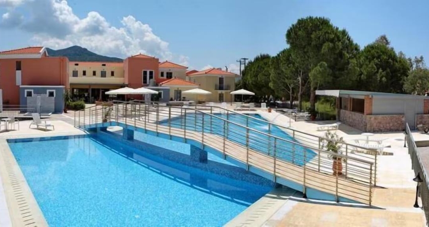 Theofilos Superior Hotel