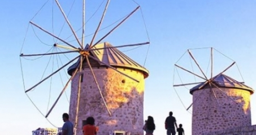 19 MAYIS ÇEŞME & ALAÇATI TURU