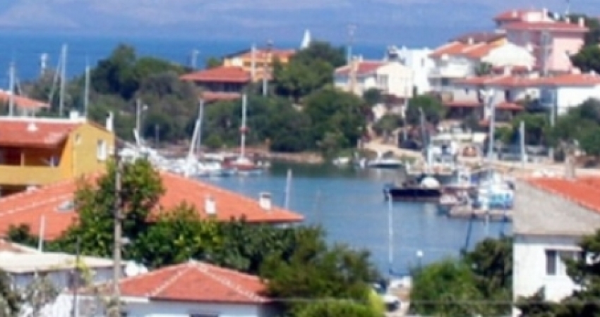 19 MAYIS ÇEŞME & ALAÇATI TURU