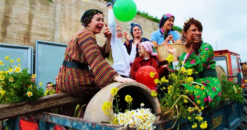 ALAÇATI OT FESTİVALİ