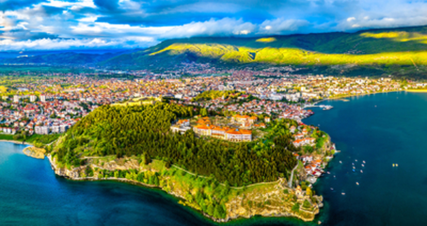 UÇAKLA VİZESİZ KOSOVALI BALKAN TURU 