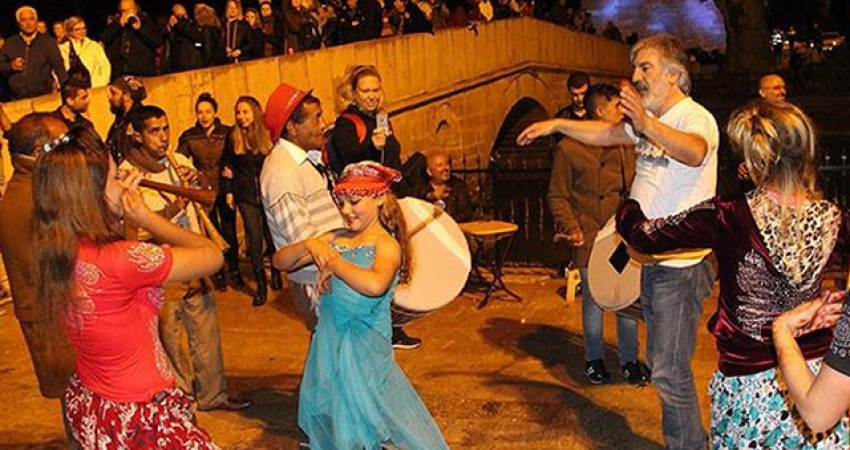 KAKAVA ŞENLİKLERİ GÜNÜBİRLİK