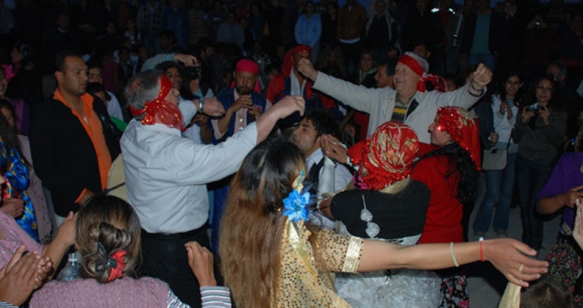 KAKAVA ŞENLİKLERİ GÜNÜBİRLİK