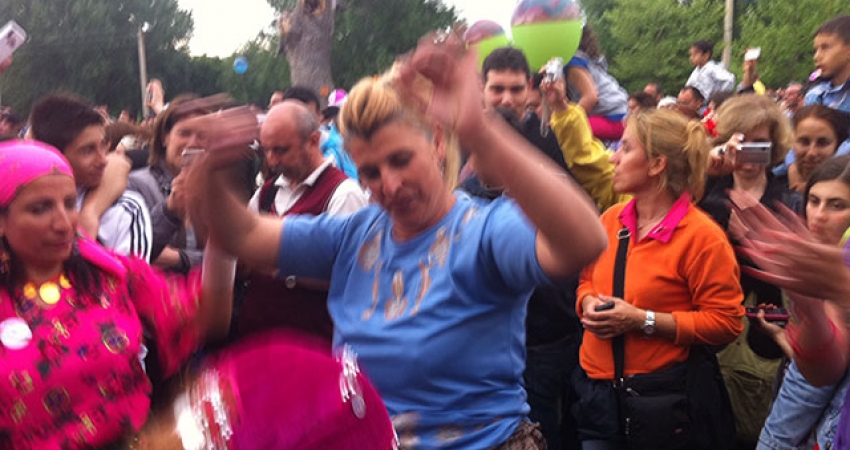 KAKAVA ŞENLİKLERİ GÜNÜBİRLİK