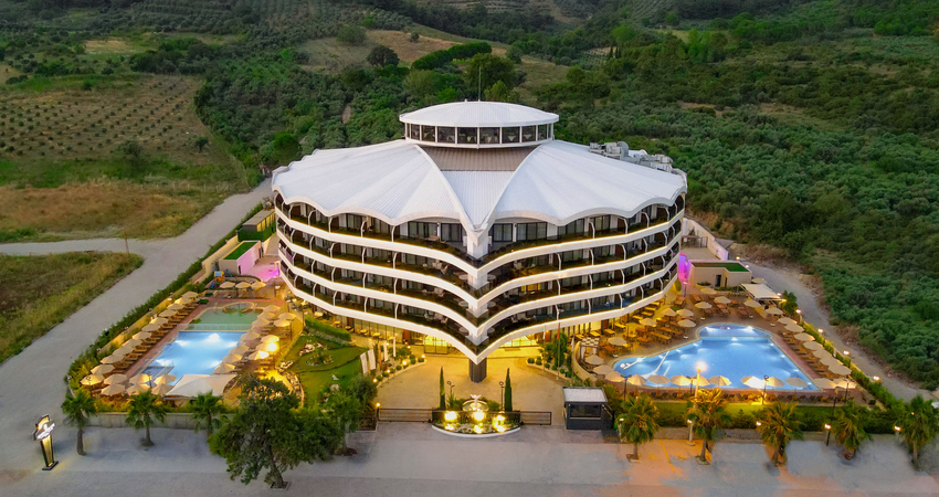 SEVEN FOR LIFE TERMAL OTEL KUŞADASI 