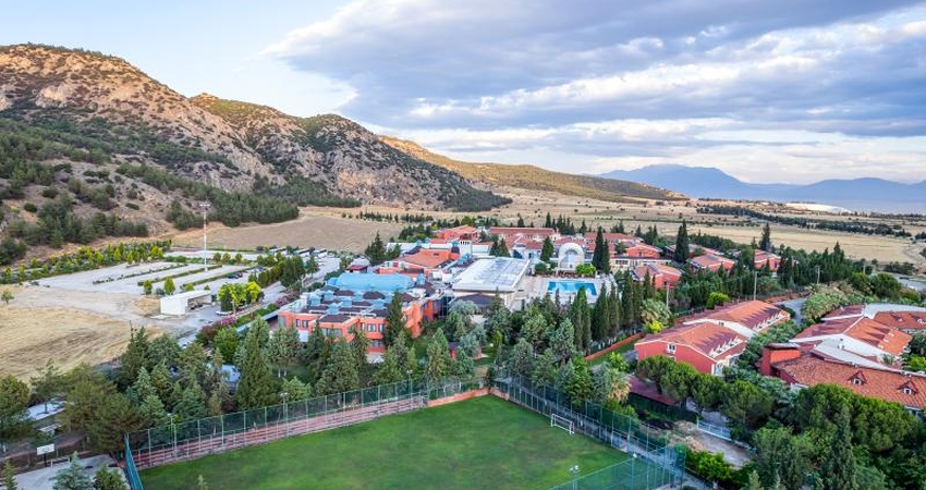 PAMUKKALE TURU YARIYIL TATİLİNE ÖZEL