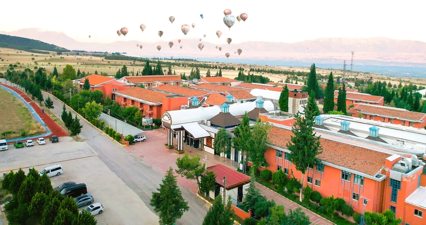 PAMUKKALE TURU YARIYIL TATİLİNE ÖZEL