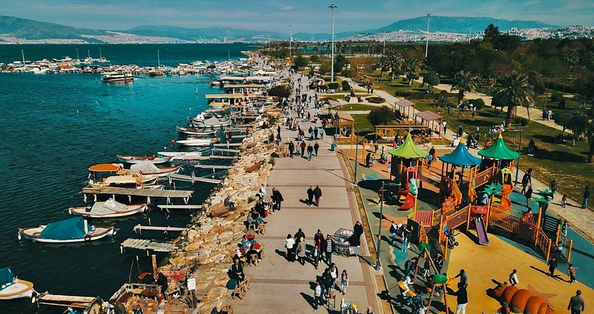 GÜNÜBİRLİK İZMİR ALIŞVERİŞ TURU 