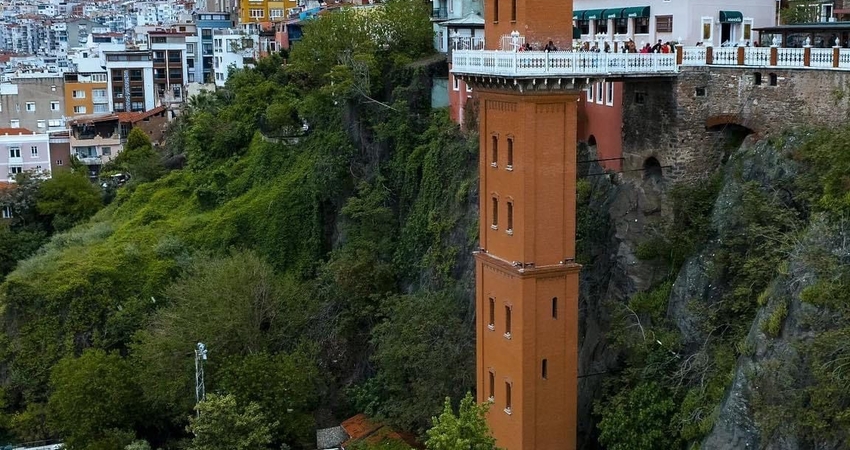 GÜNÜBİRLİK İZMİR ALIŞVERİŞ TURU 