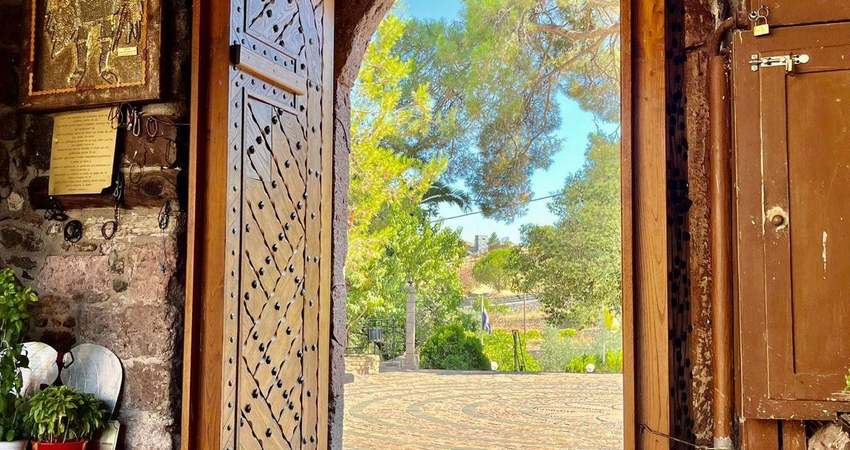 YILBAŞI ÖZEL 3 GÜN 2 GECE MİDİLLİ ADASI TURU LESVİON OTEL 