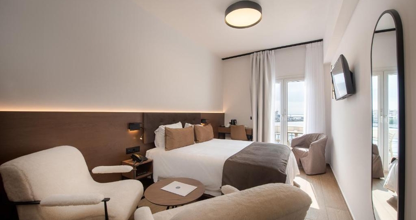 YILBAŞI ÖZEL 3 GÜN 2 GECE MİDİLLİ ADASI TURU LESVİON OTEL 