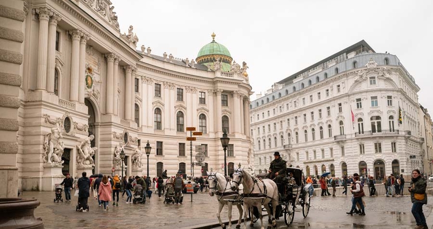 UÇAKLI BÜYÜK ORTA AVRUPA TURU VE HALLSTATT TURU 