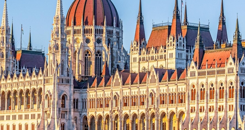 UÇAKLI BÜYÜK ORTA AVRUPA TURU VE HALLSTATT TURU 