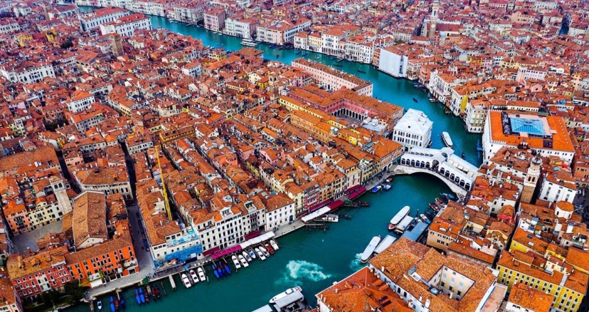 UÇAKLA BÜYÜK İTALYA VE GÖLLER BÖLGESİ TURU