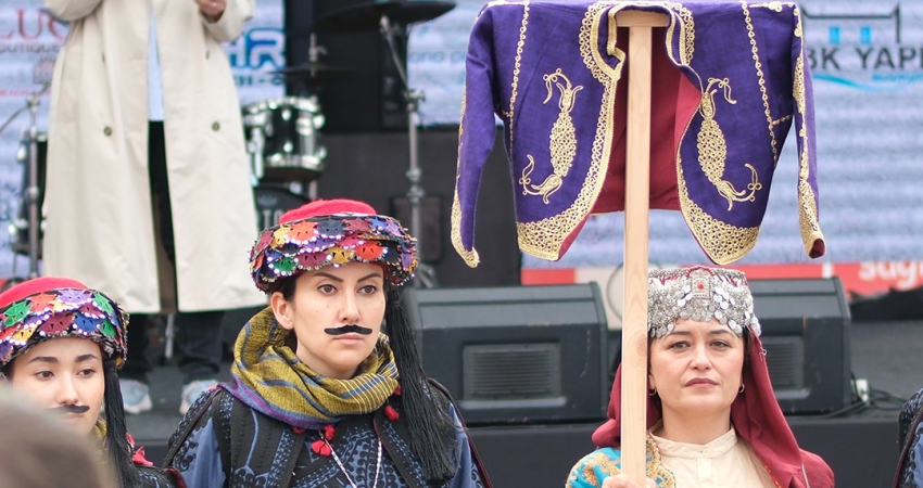 GÜNÜBİRLİK BODRUM ACI OT FESTİVALİ 