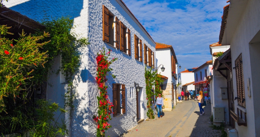 BOSTANLI ELMA ŞENLİKLERİ & SIĞACIK TURU